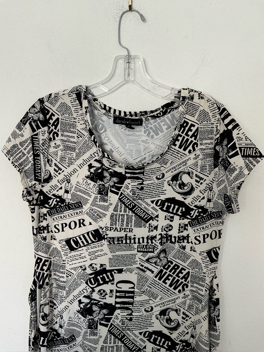Derek Heart Newspaper Print Tie Waist Dress Size Large Black White Stretch - Picture 3 of 9